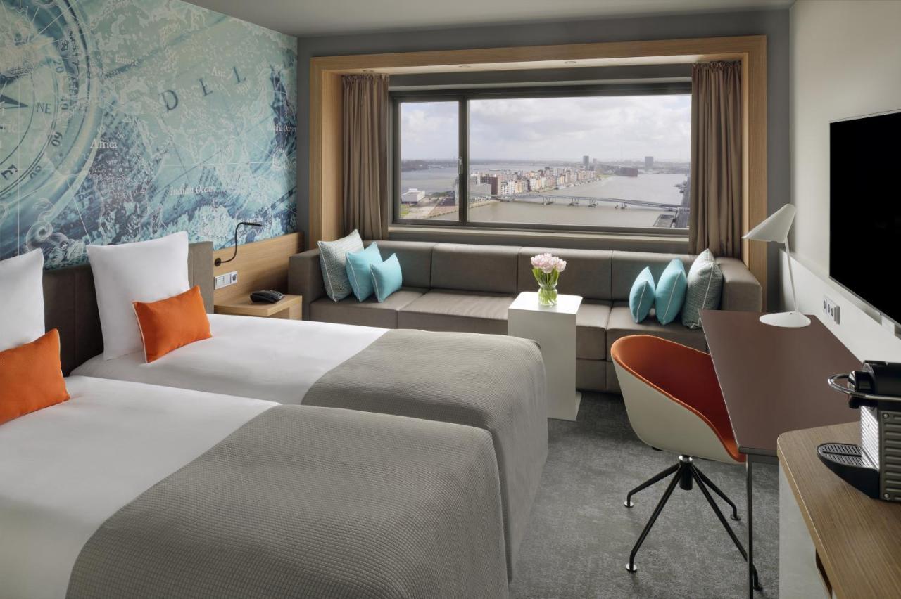 Superior Twin Room with View