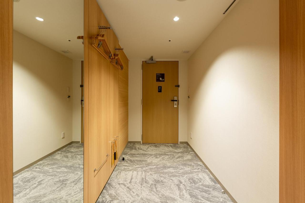 Twin Room - Non-Smoking