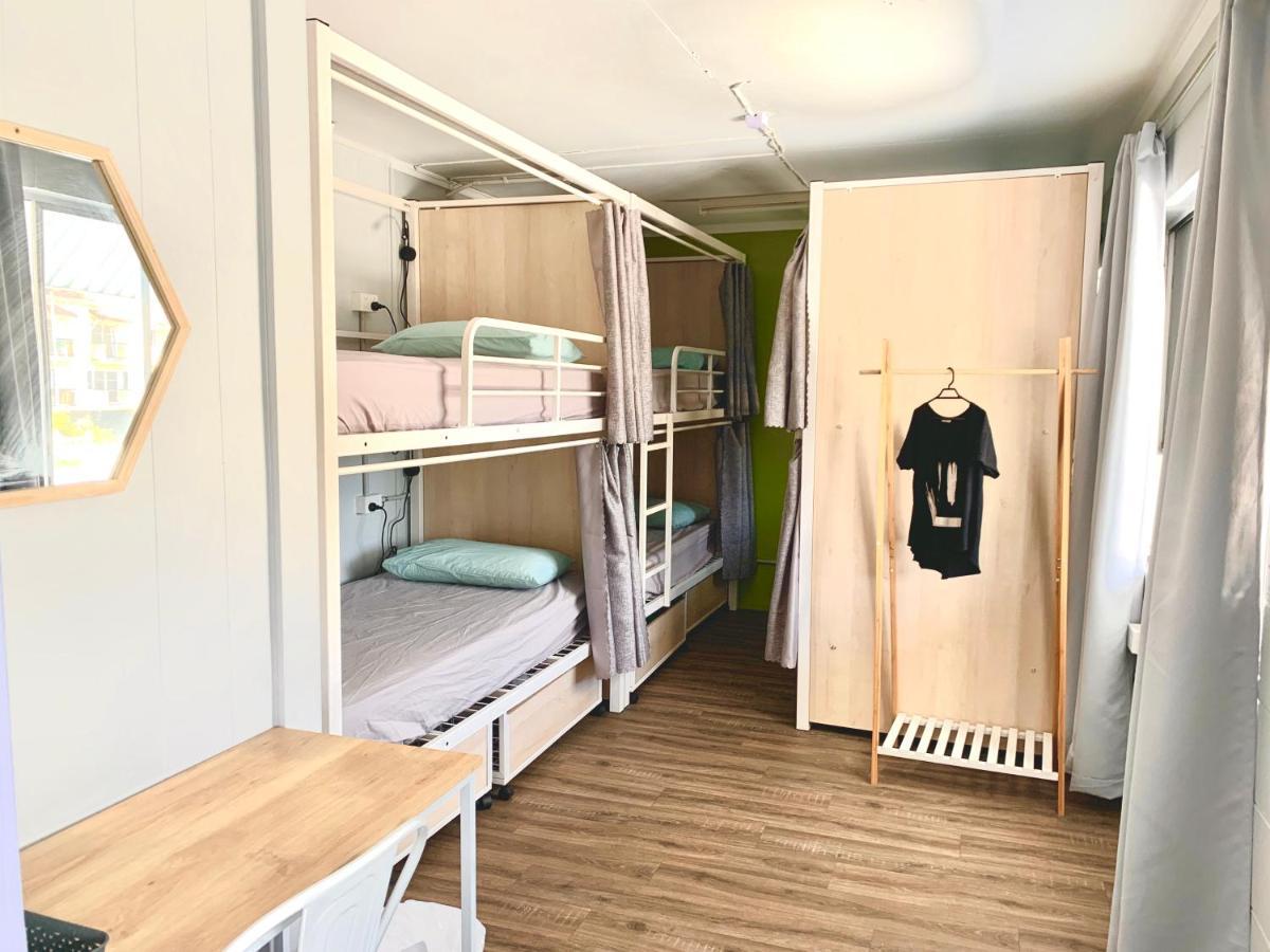 Bed in 6-Bed Female Dormitory Room (Age recommendation: 18-35)
