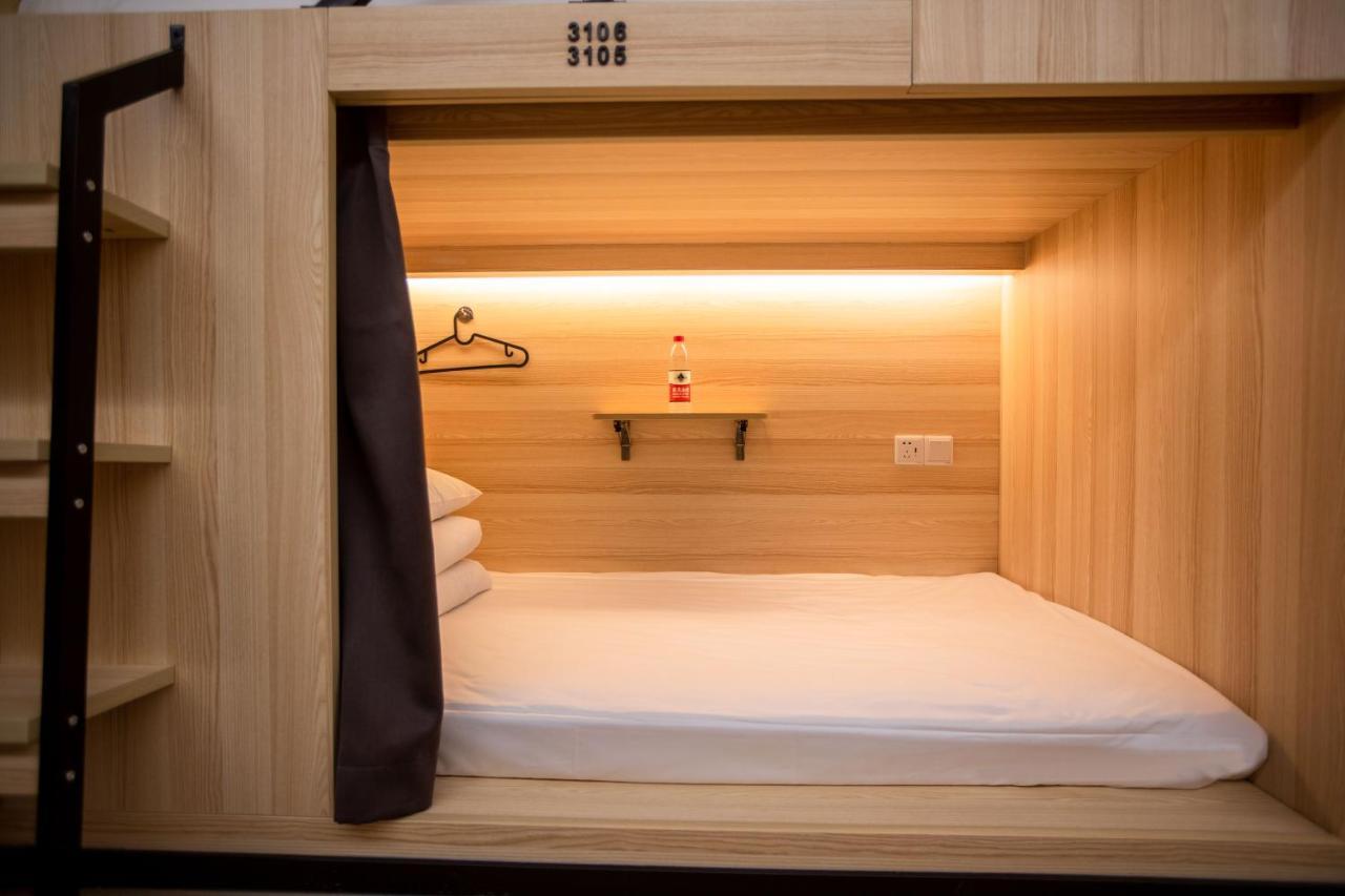 Bed in 6-Bed Male Dormitory Room