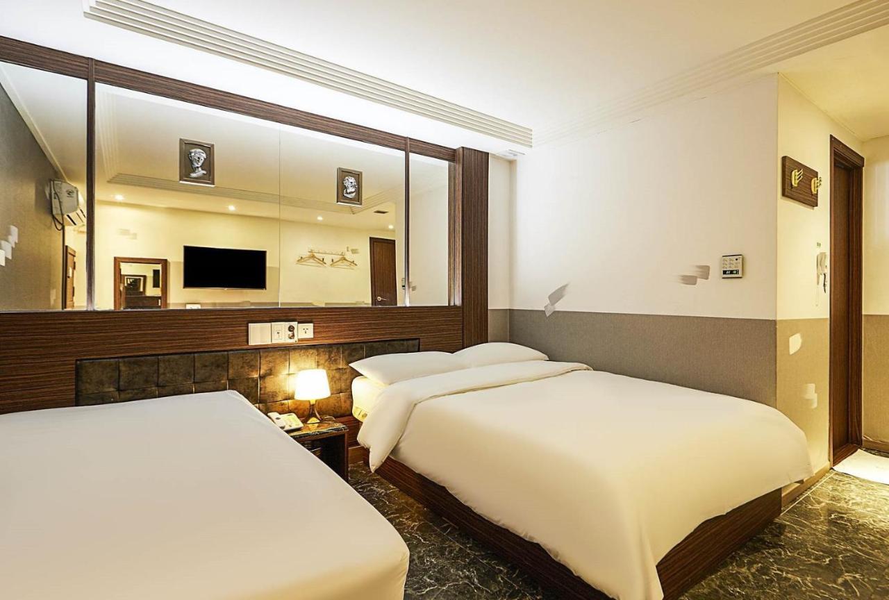 Standard Double Room Breakfast Included