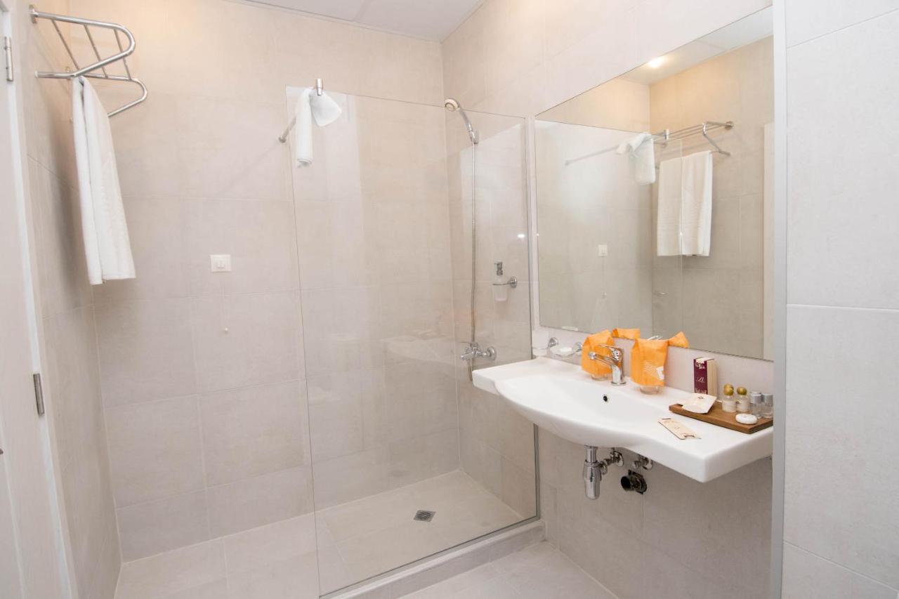 Double or Twin Room with Balcony
