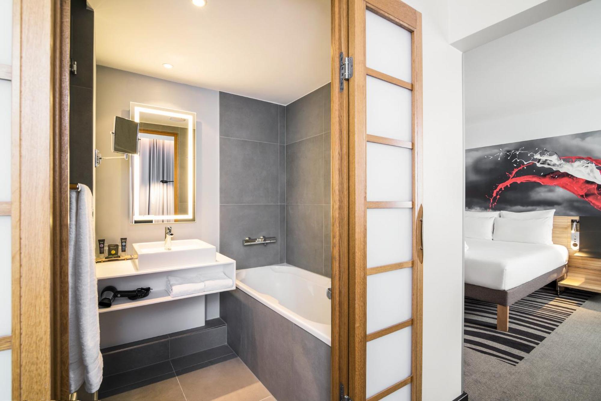 Executive Double Room with Sofa Bed
