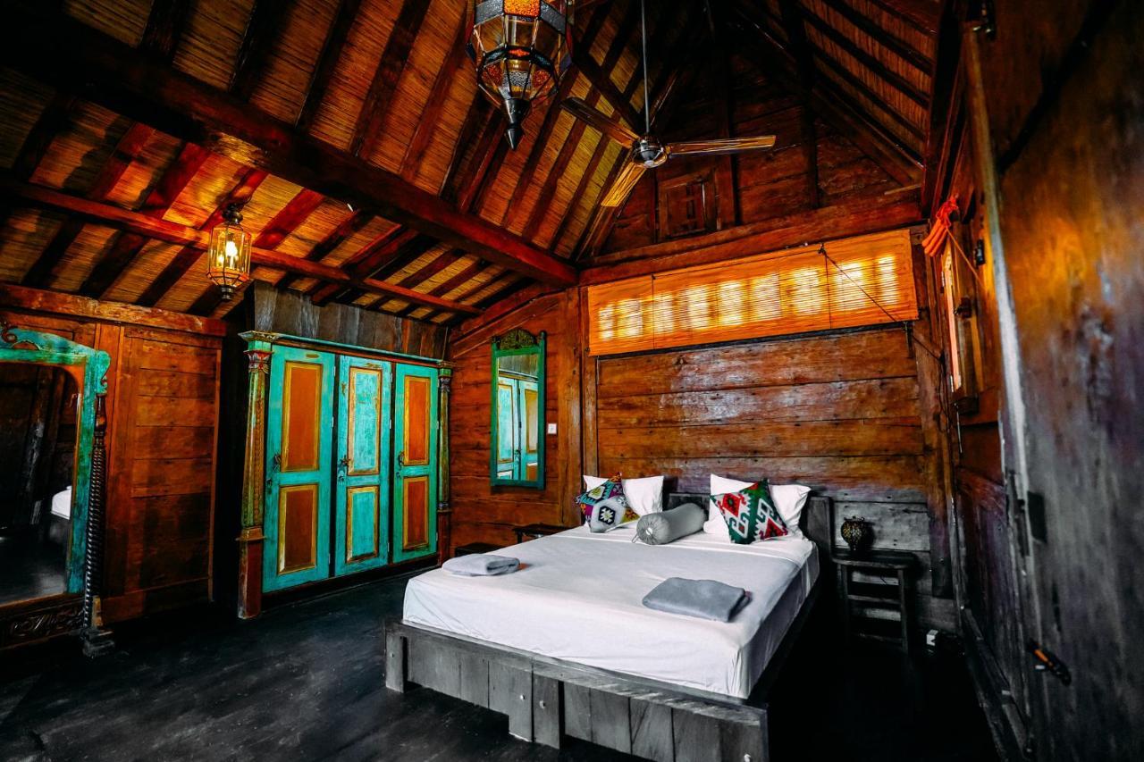 Deluxe Family Suite