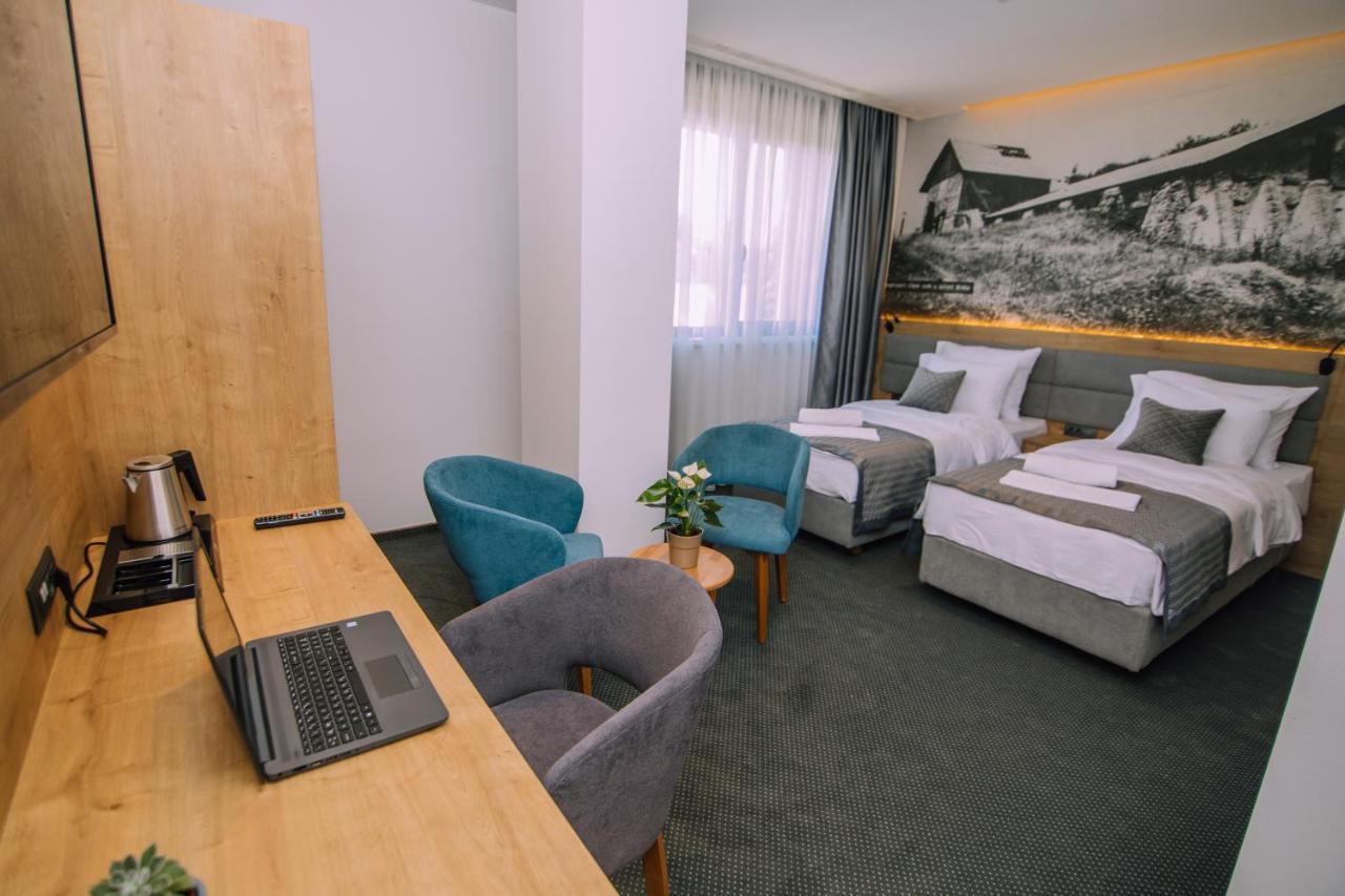 Deluxe Double or Twin Room