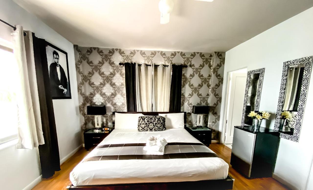 Superior King Room (Fully Renovated)