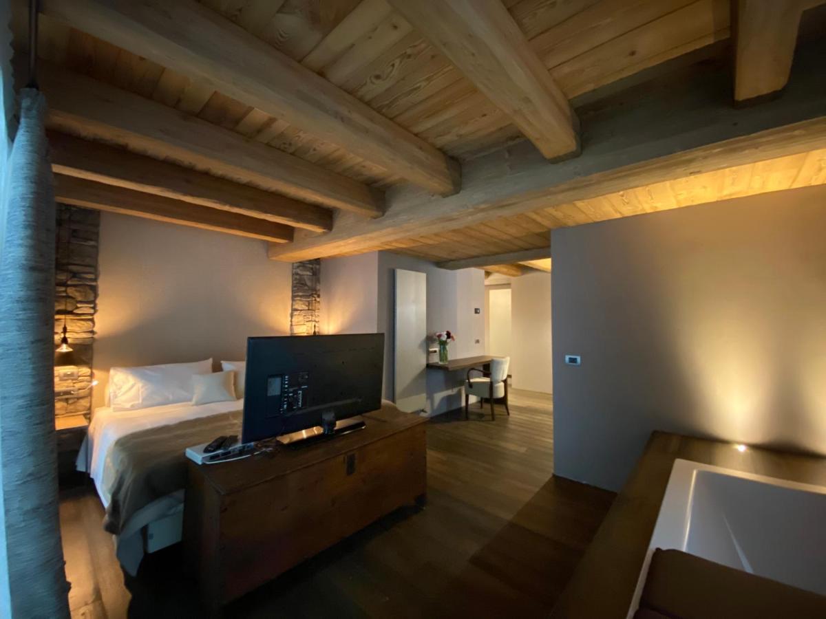 Double or Twin Room with Spa Access