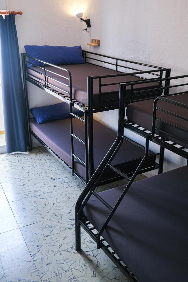 Bed in 4-Bed Mixed Dormitory Room
