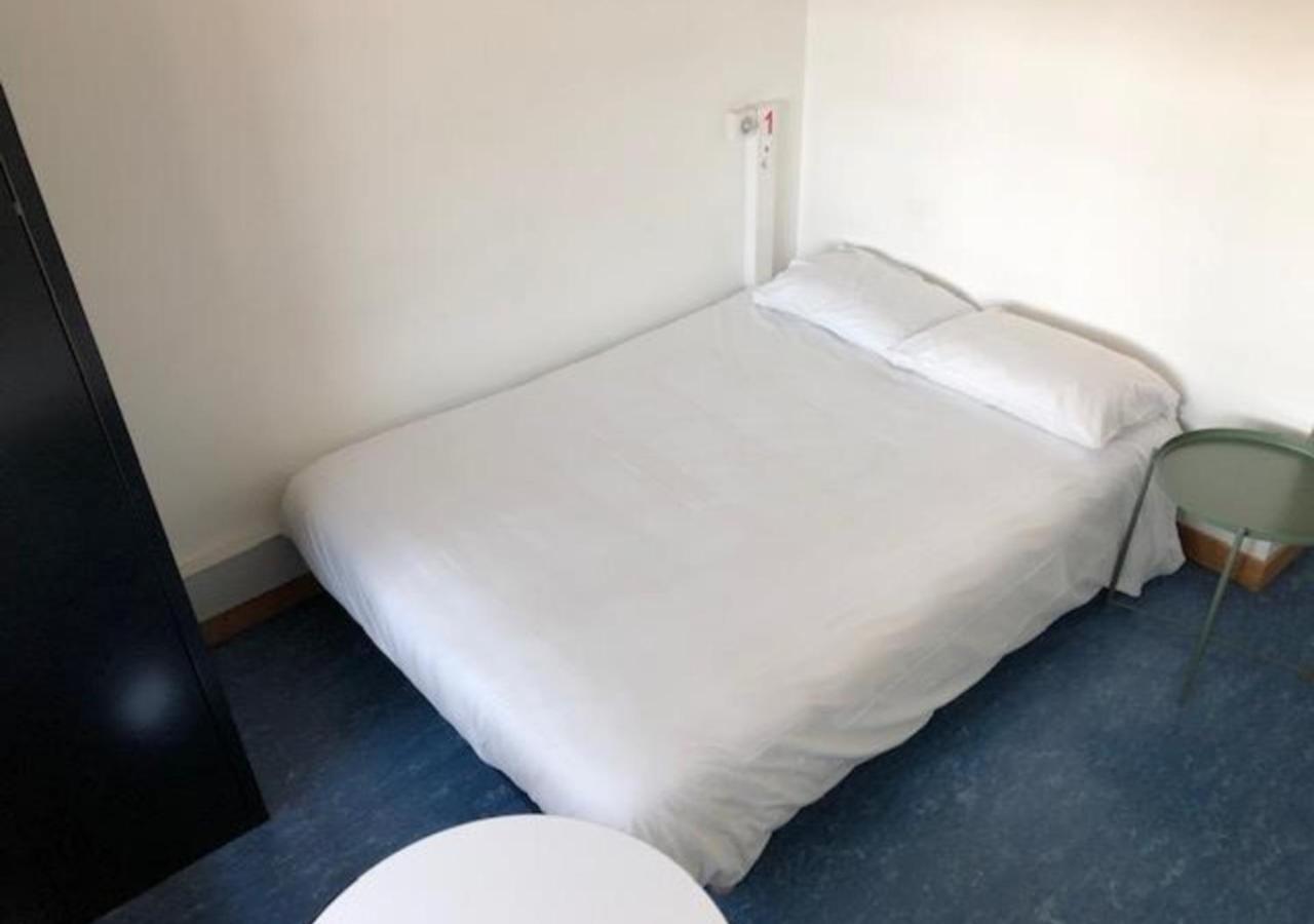Double Room with Ensuite Bathroom