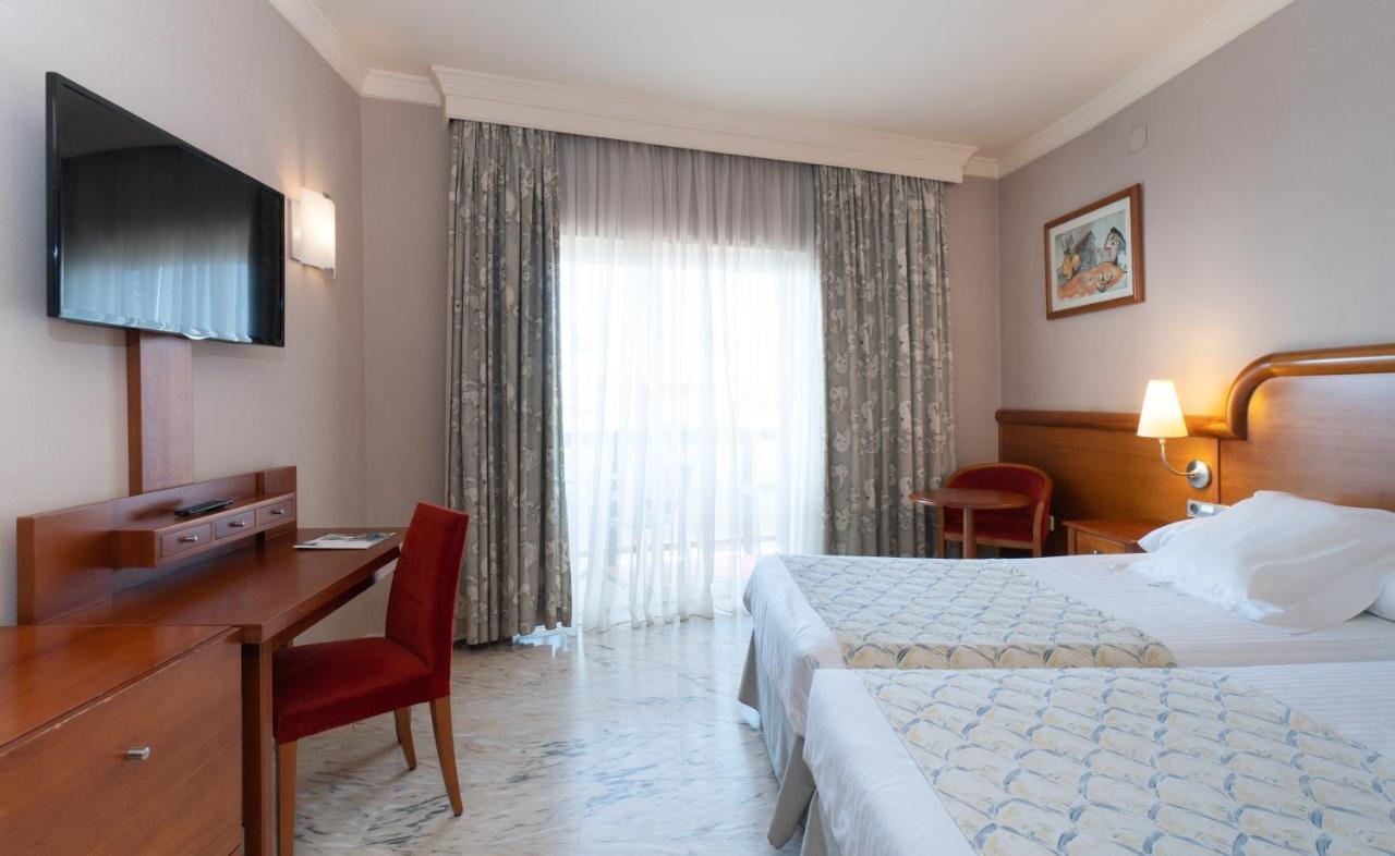 Classic Twin Room