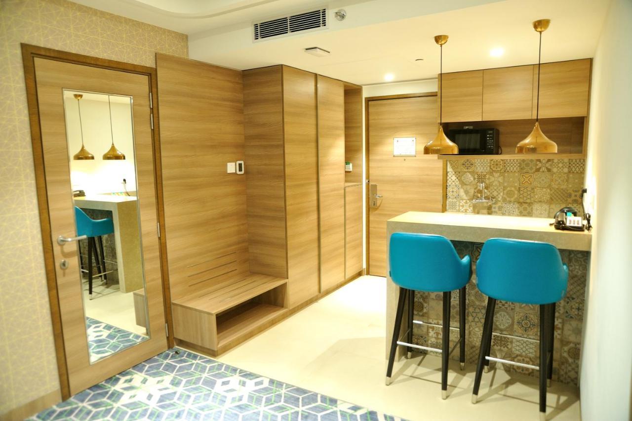 King Suite with Kitchenette