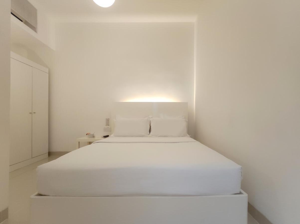 Petite Double Room