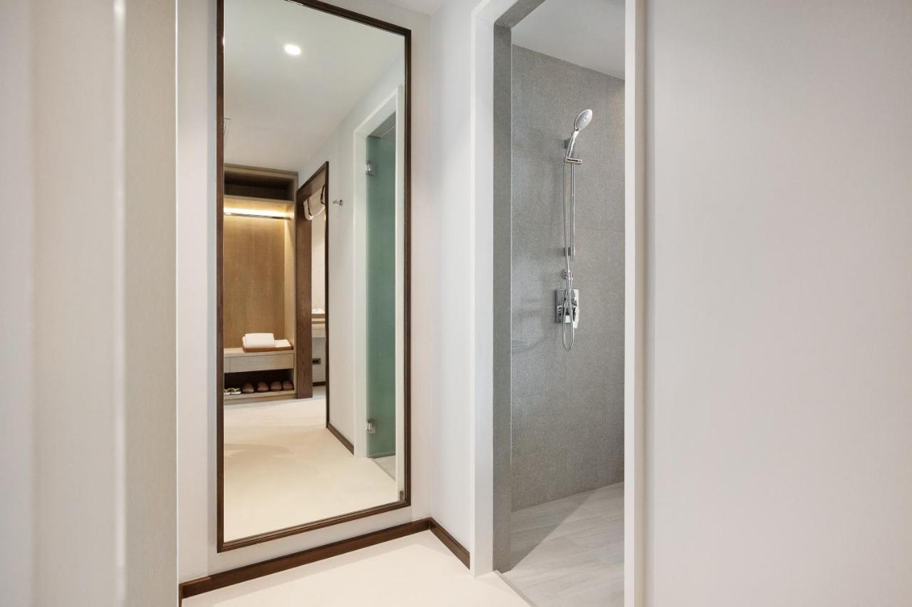 Mini Suite Beachfront Twin