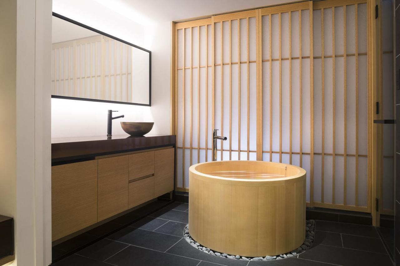 Superior Twin Room (1 Adult)
