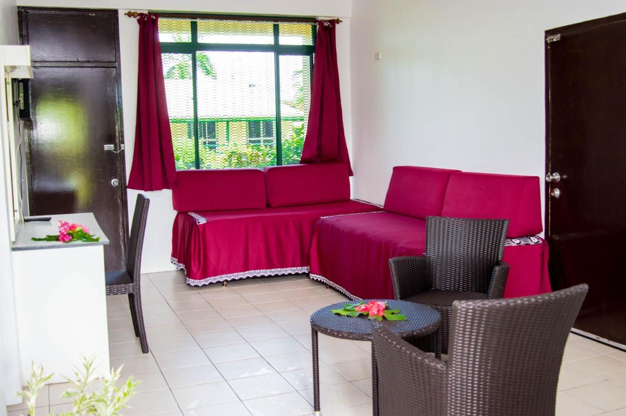 One-Bedroom Family Room