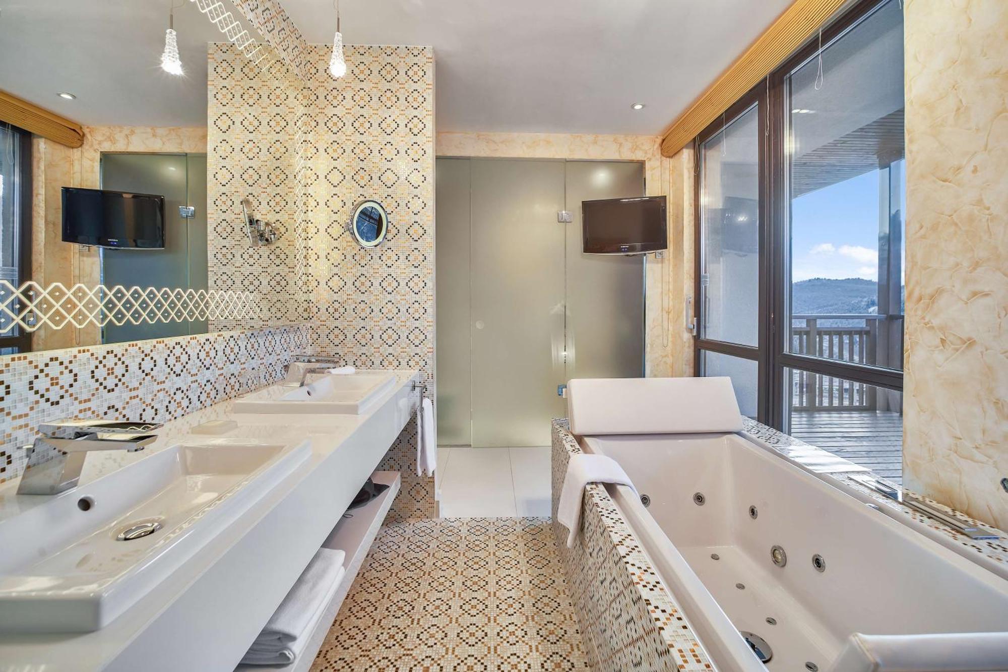 Presidential Suite