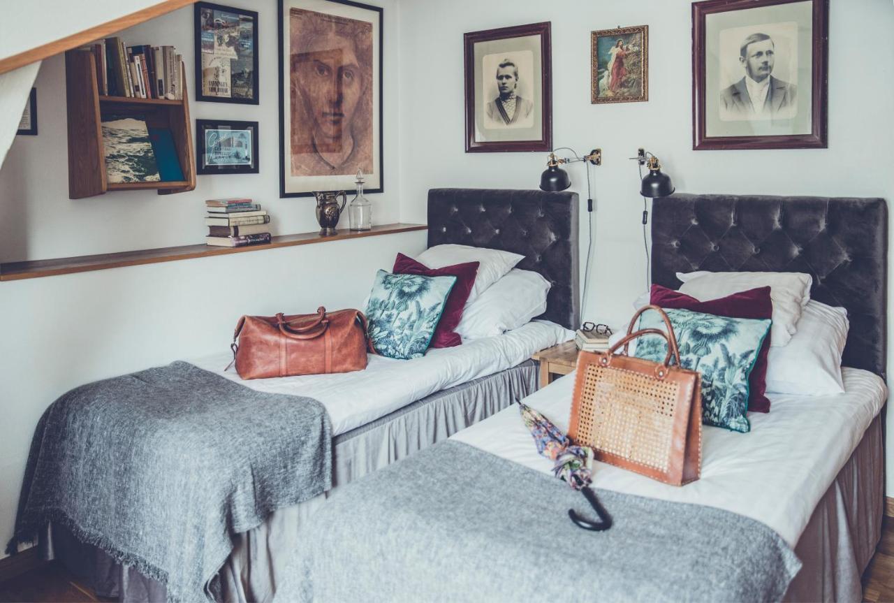 Standard Twin Room - The Torell House