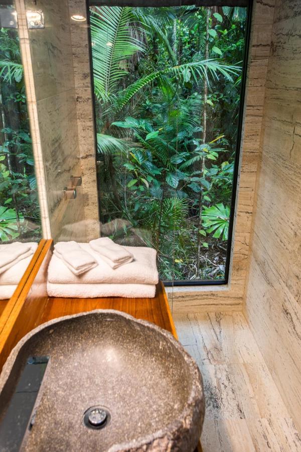 One-Bedroom Bungalow