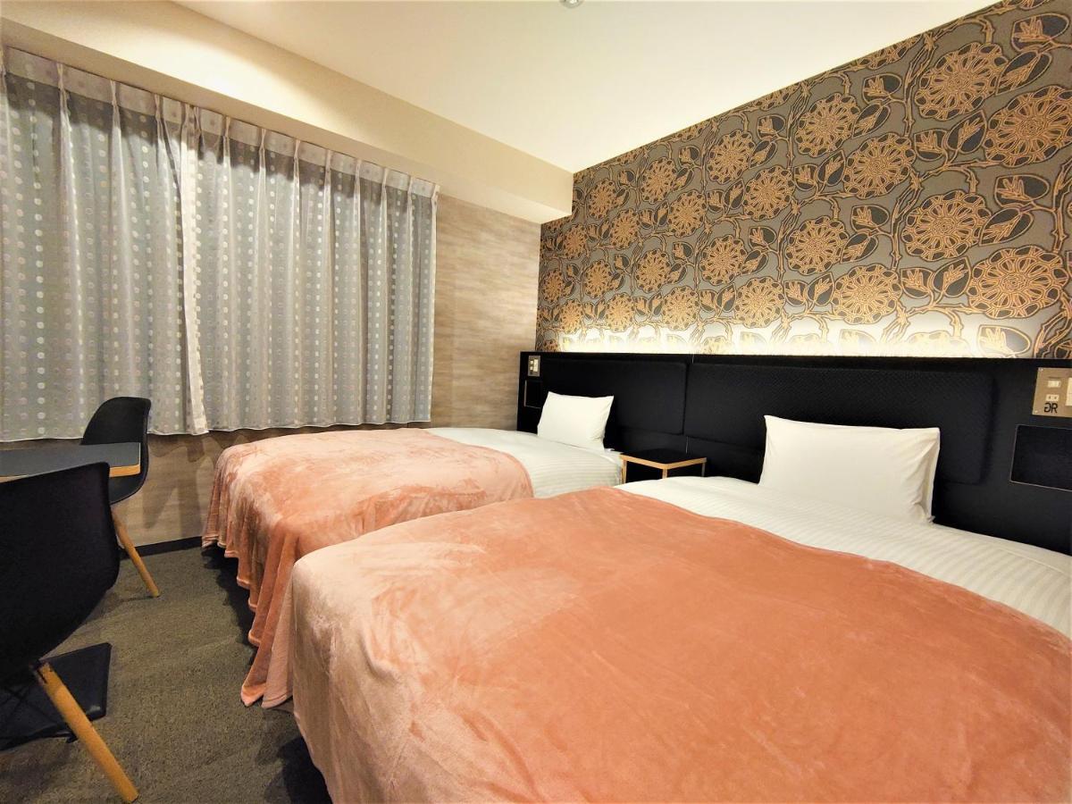 Standard Twin Room New Tower - Non-Smoking