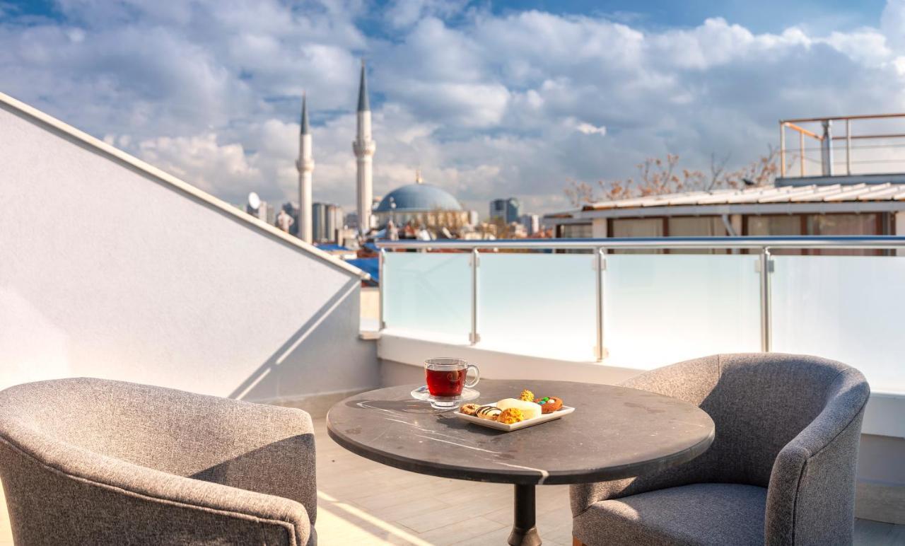 Triple Room with Terrace
