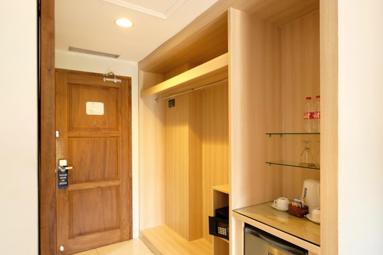 Deluxe Twin Room with Mountain View