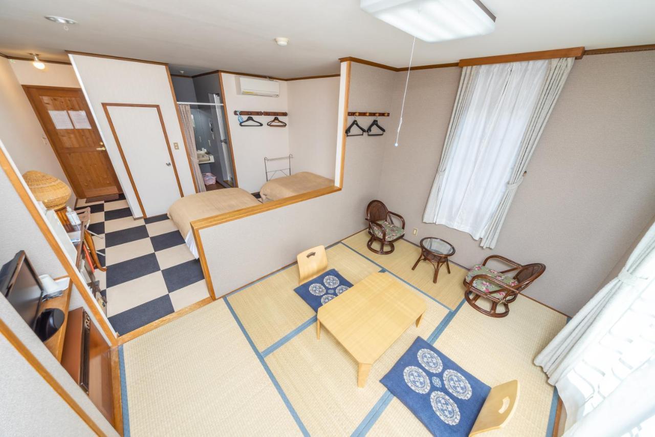 Family Room with Tatami Area and Private Bathroom
