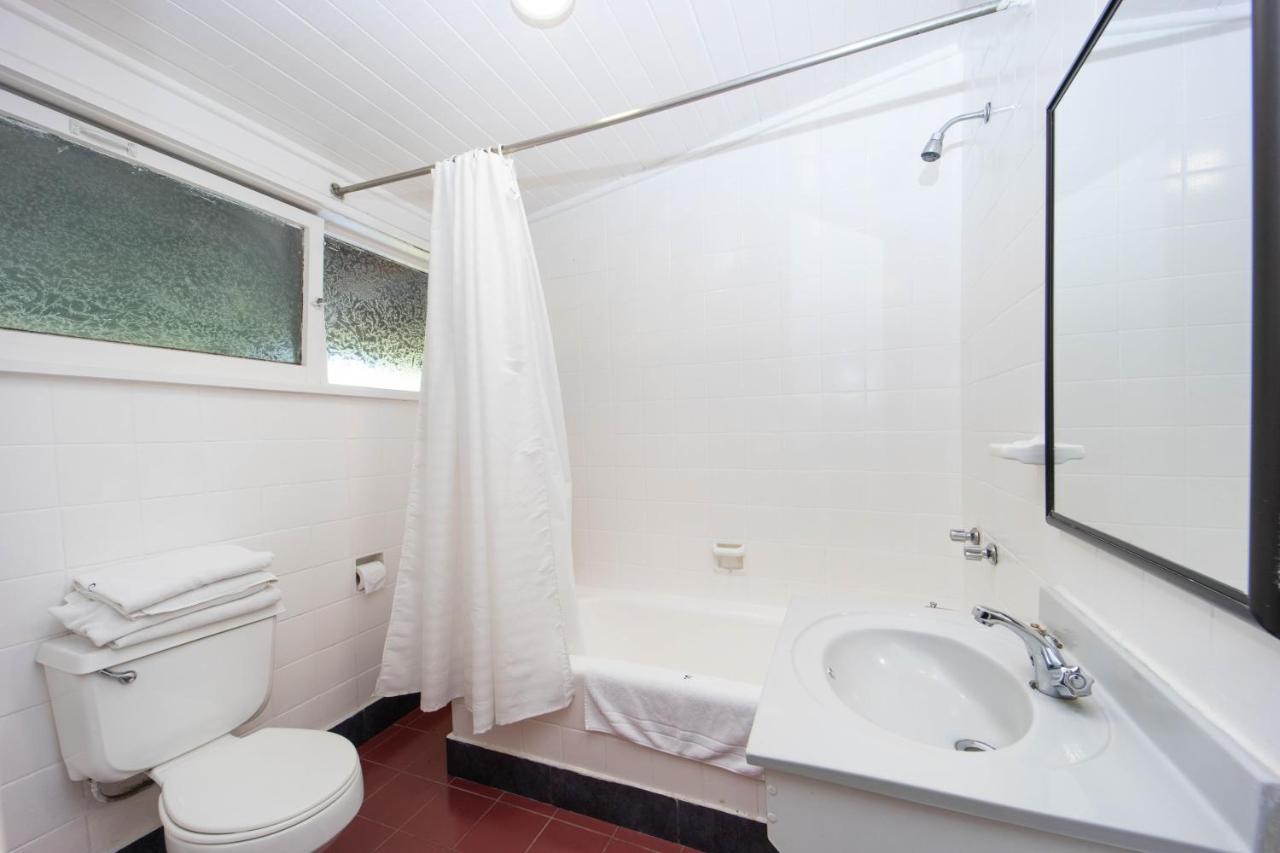 Basic Triple Room