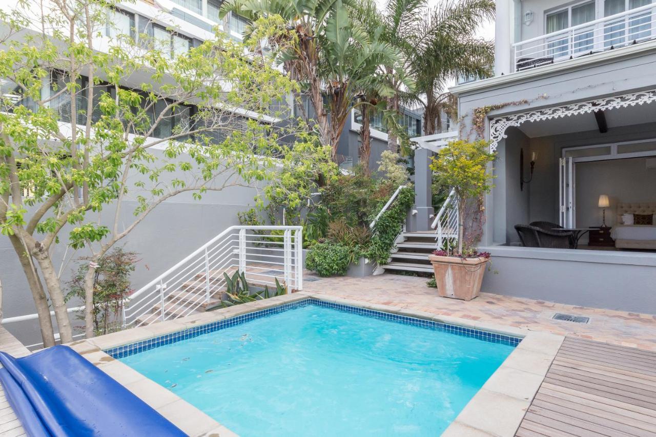 Ground Floor Deluxe Apartment with Plunge Pool