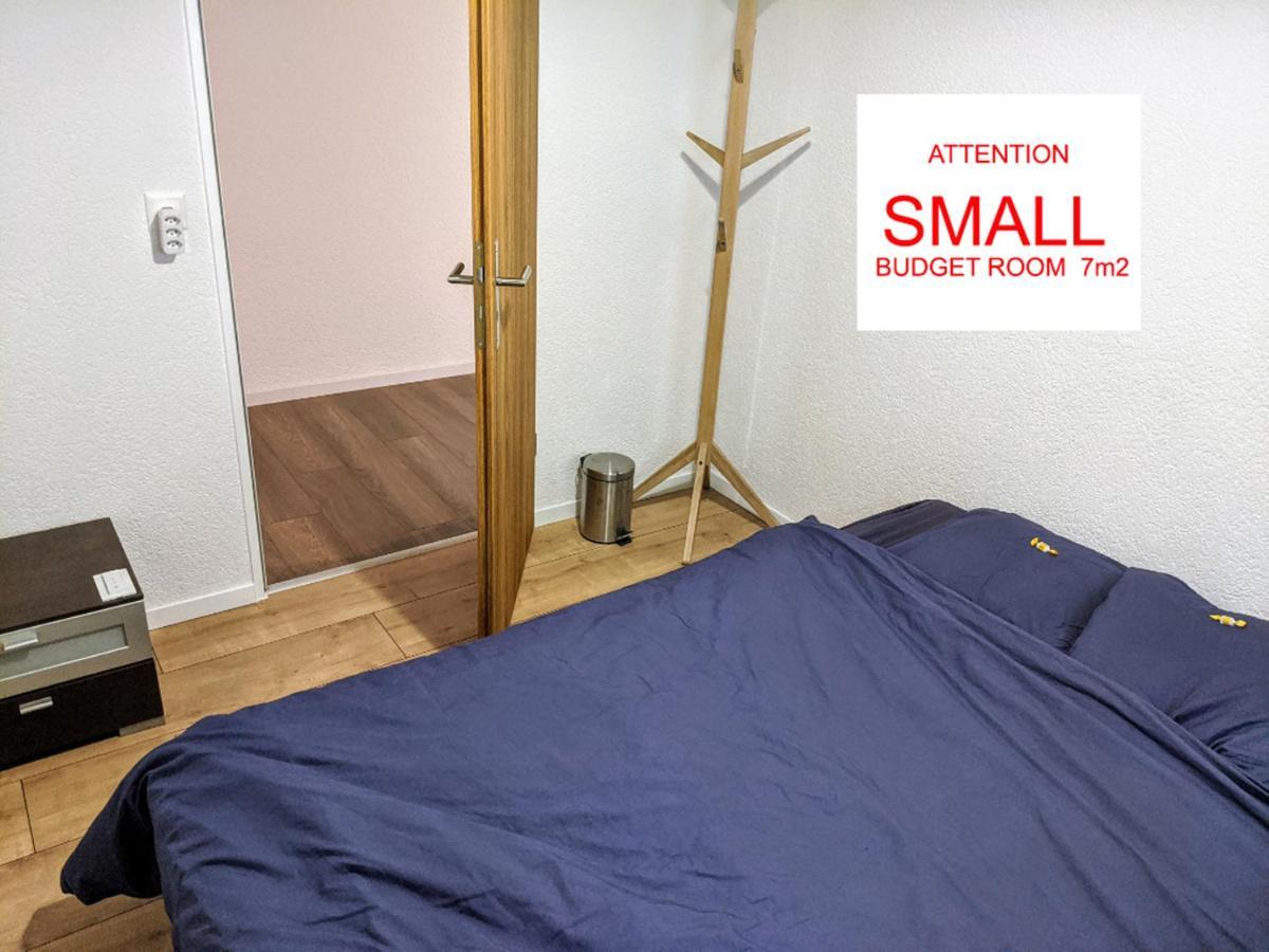 Budget Double Room with Shared Bathroom