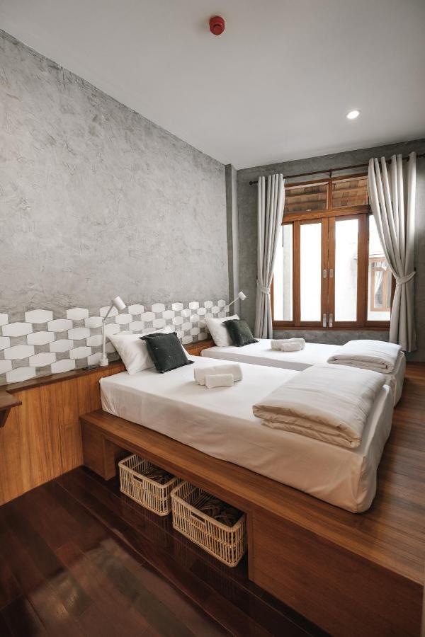 Twin Room with Pool View
