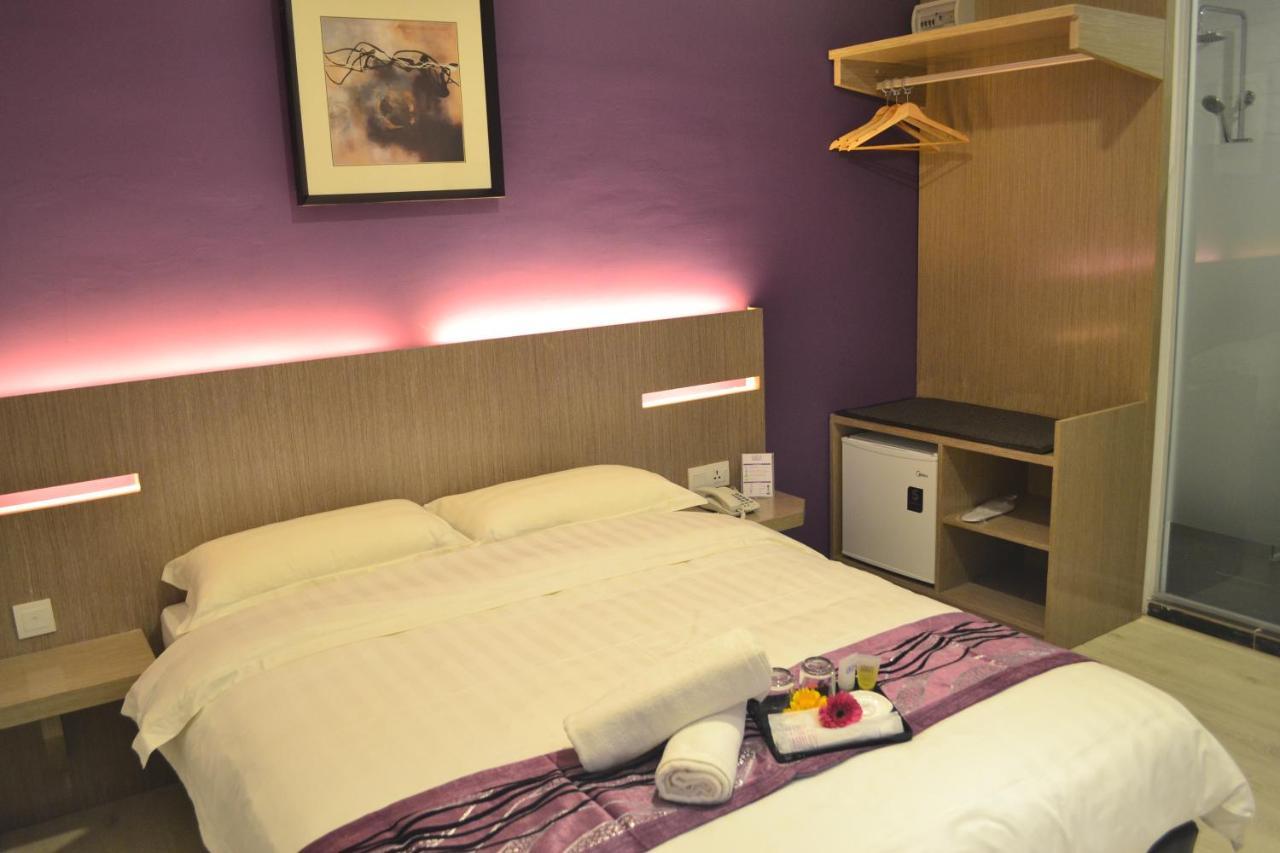 Superior Queen Room