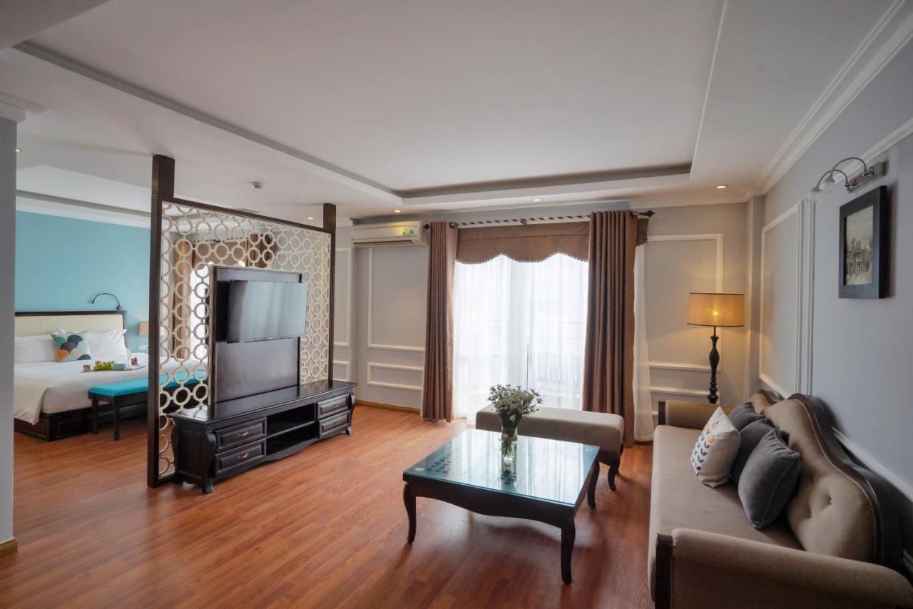 Sincerity Suite with Balcony