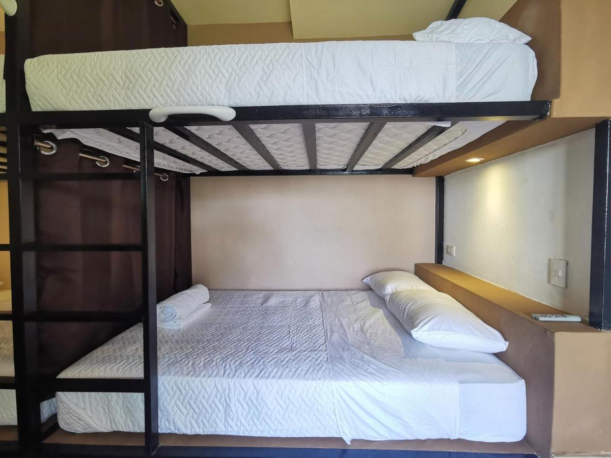 Bed in 4-Bed Mixed Dormitory Room
