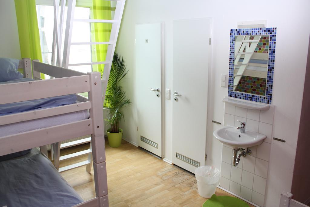 Bed in 4-Bed Mixed Dormitory Room