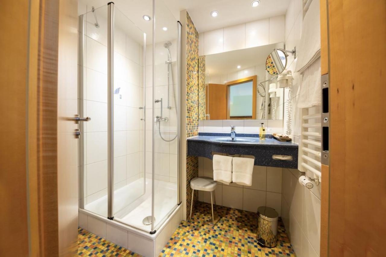 Small Single Room