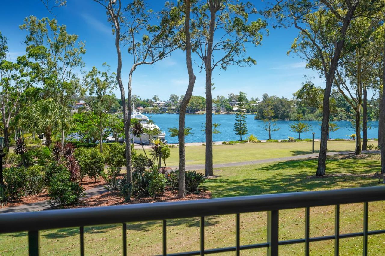 King Suite with Marina View