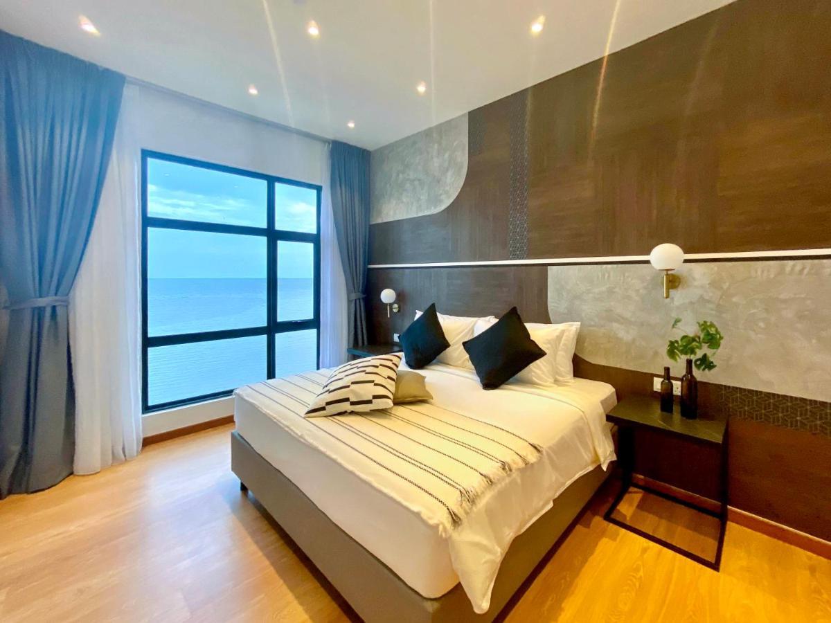 Regal Ocean View Suite