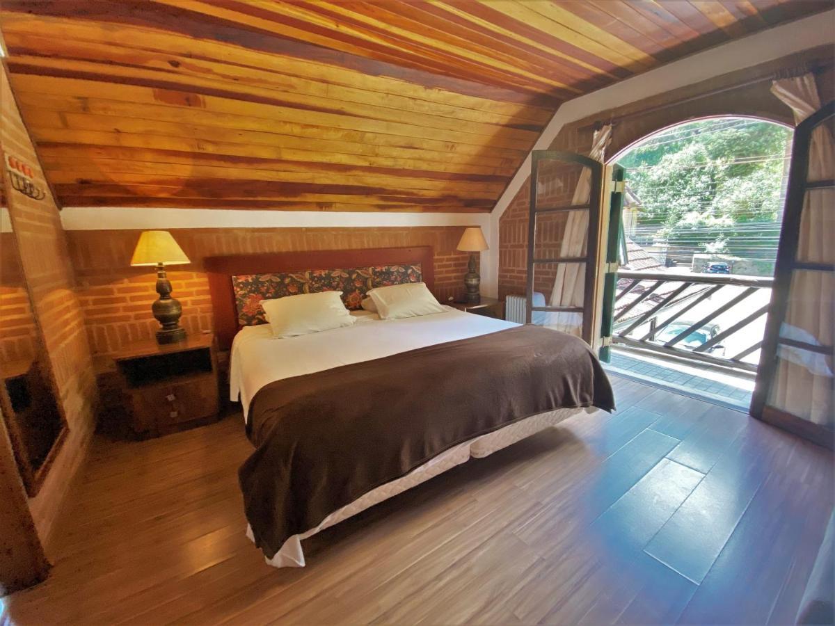 King Room with Balcony