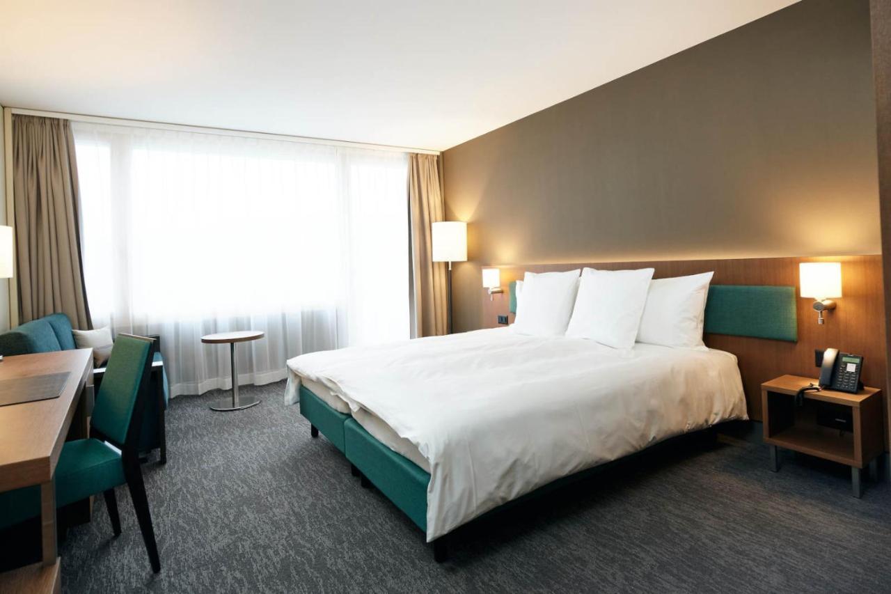 Lakeside Double Room
