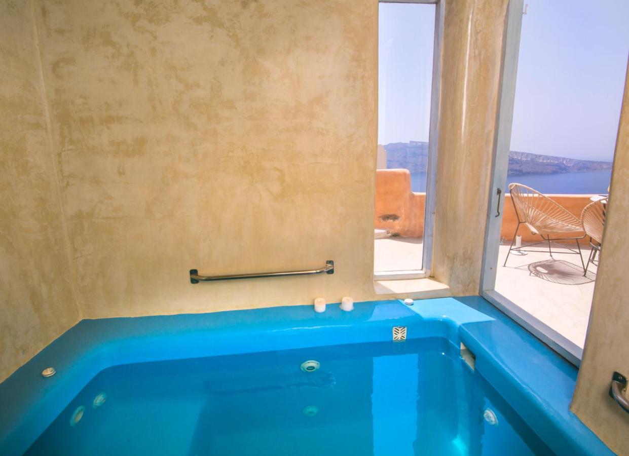 Deluxe Suite (2-4 Adults)