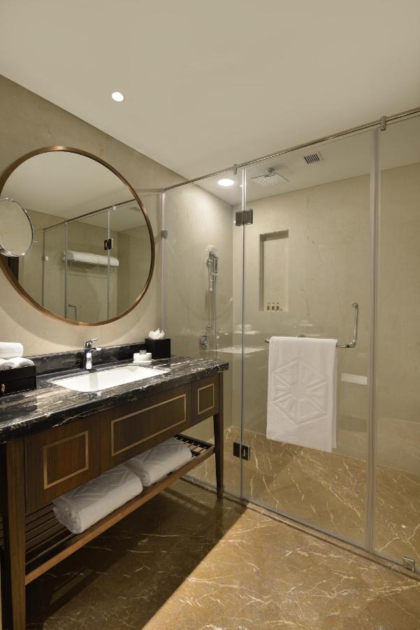 Taj Club Room Twin Bed