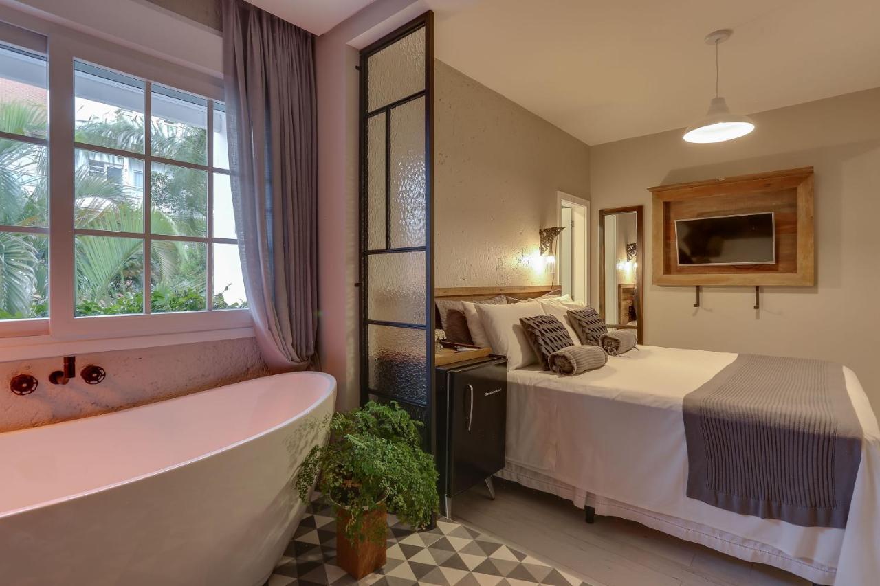 Deluxe Double Room with Bath