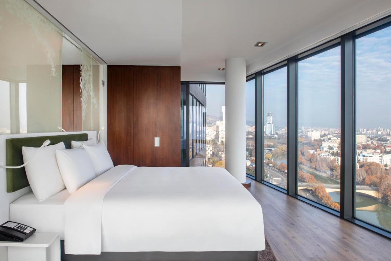 Premium Room with Panoramic City View