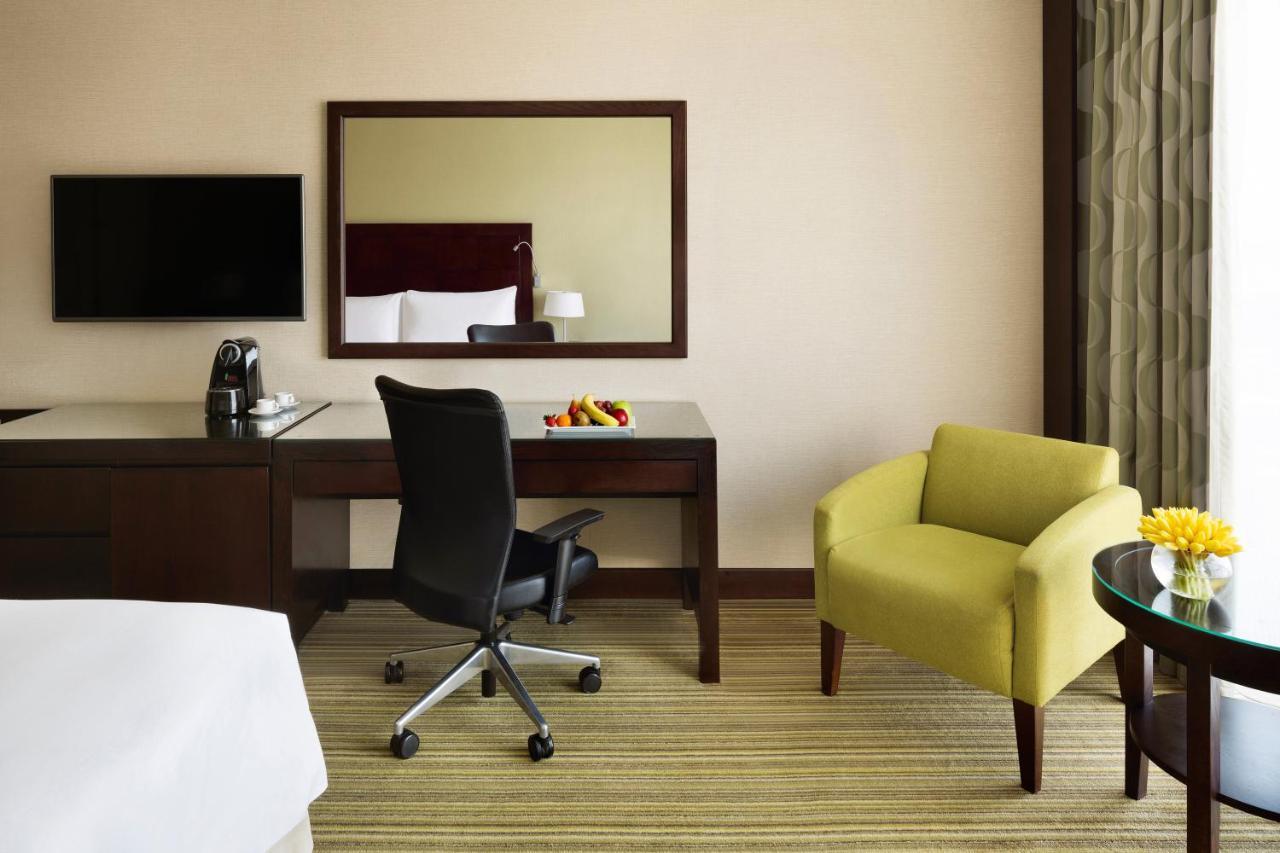 Swiss Advantage Twin Room with Two Twin Beds - Non-Smoking