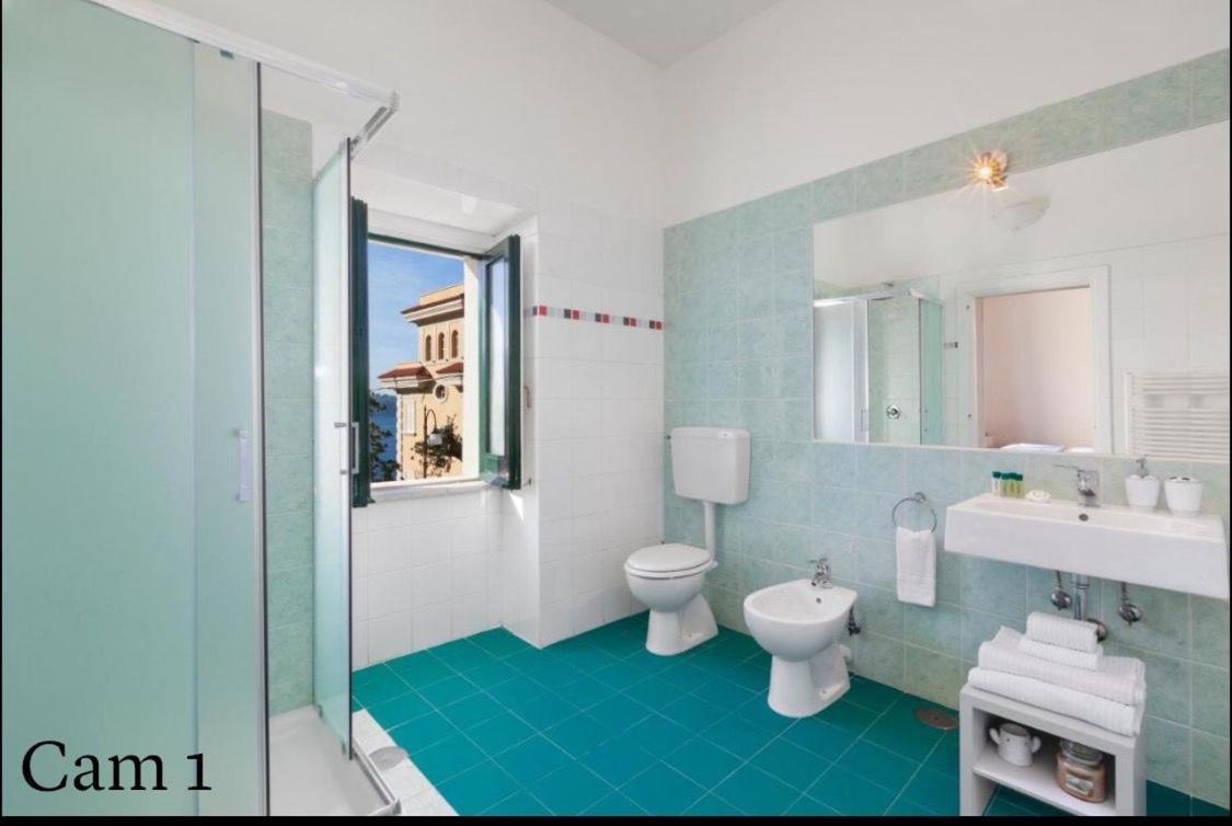 Deluxe Triple Room with Sea View