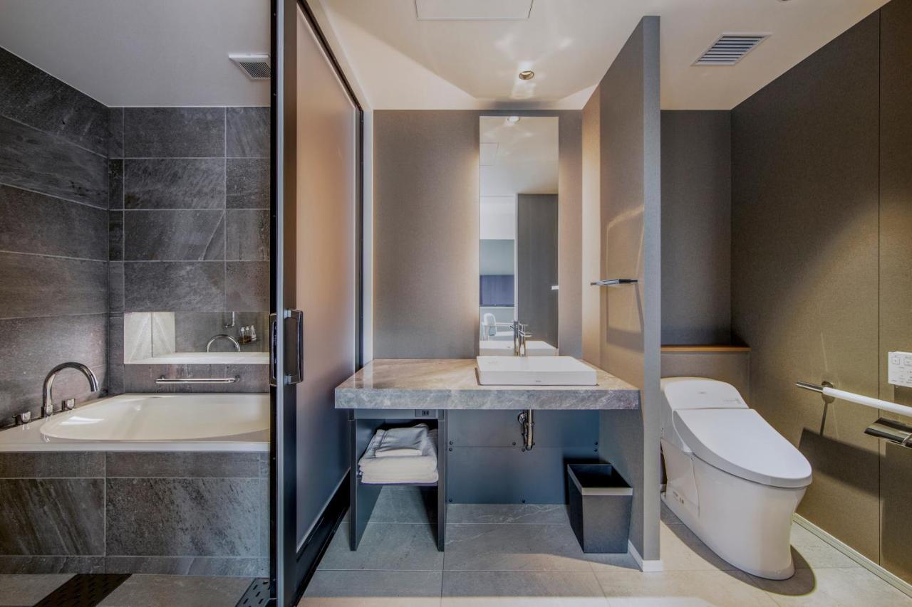 Oike Suite