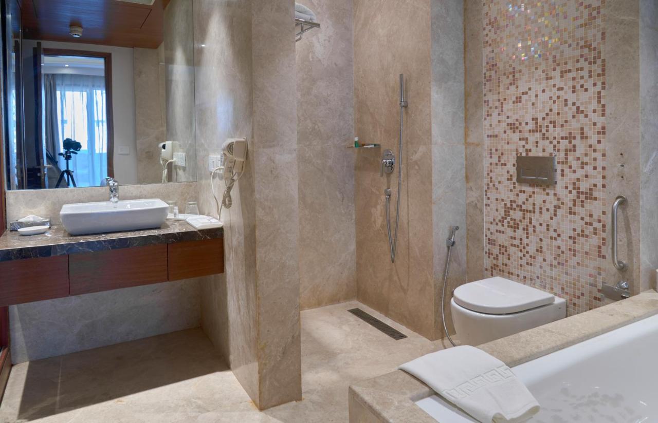 Suite Room