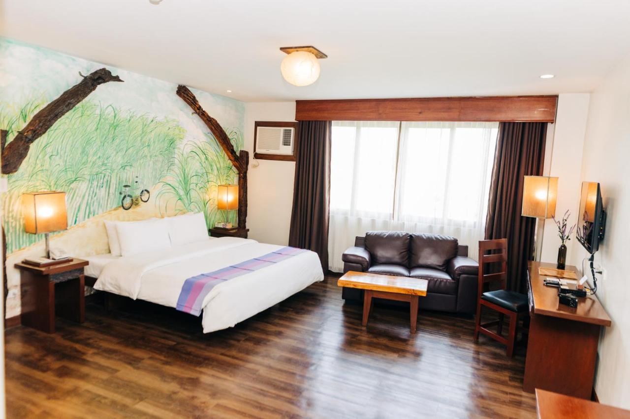 King Room with Mountain View