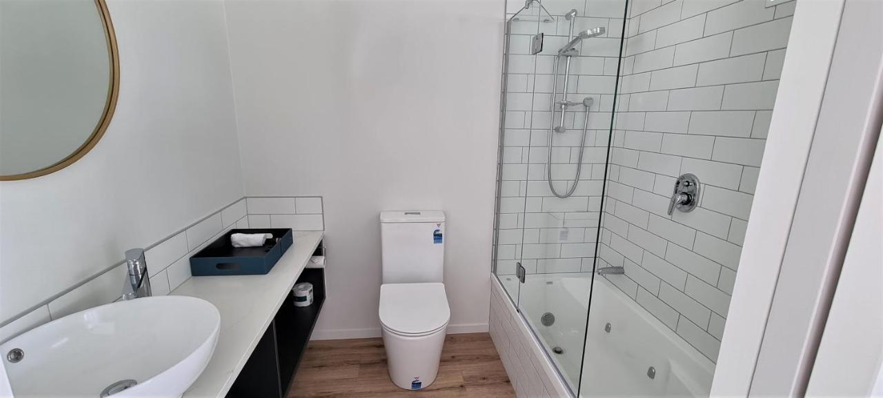 Deluxe Family Room with Spa Bath