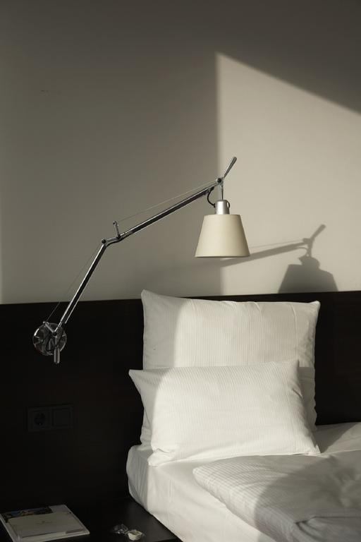 Upside - Single Room